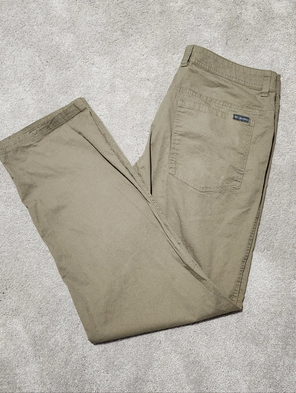 Columbia Men's Olive/Tan Flat Front Cotton Chinos‎ Size 36x32